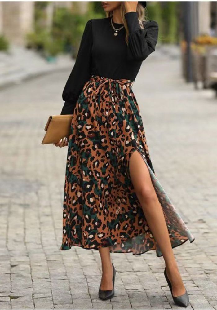 Robe d'été femme ajustée à patchwork imprimé léopard à manches longues fendue