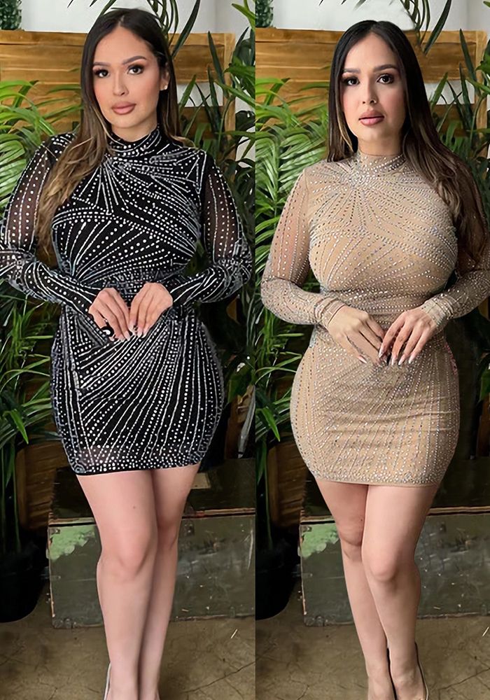 Robe longue à col rond en maille perlée pour femmes à la mode (personnalisée, MOQ 6 pièces/taille/couleur, délai de traitement 7-10 jours)