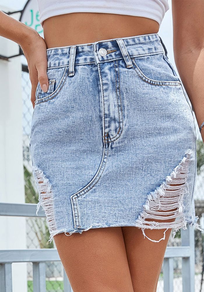 Jupe en denim déchirée rétro pour femmes