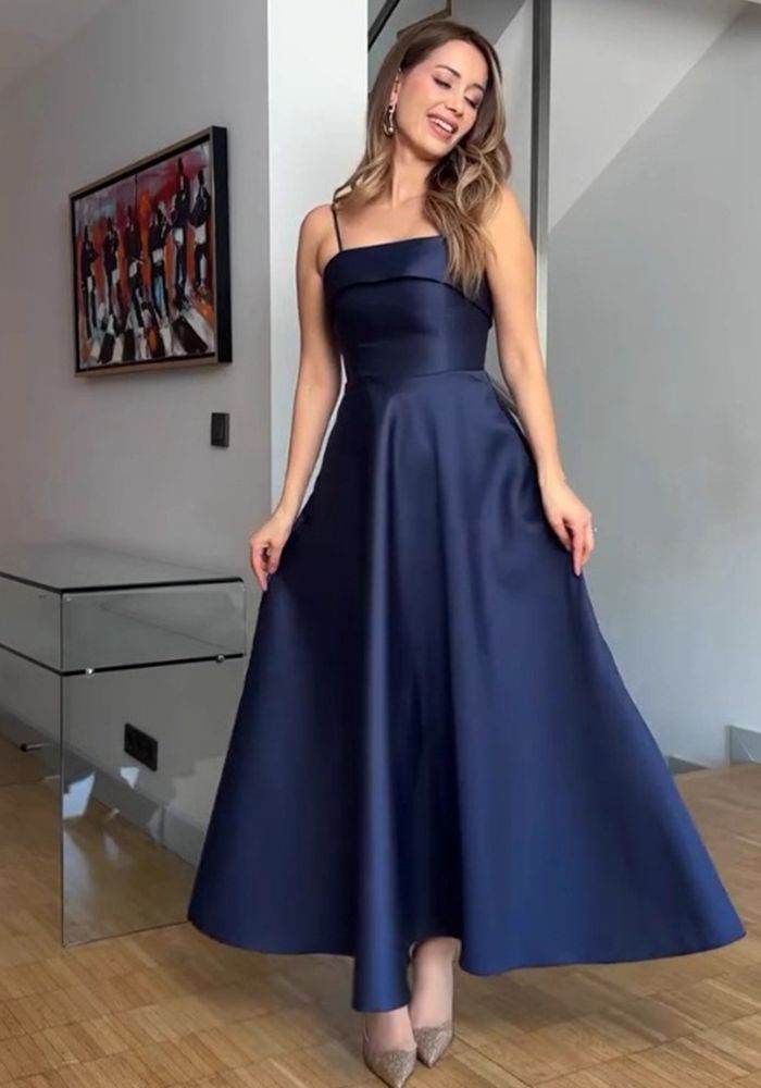 Robe de soirée en satin à bretelles chic d'été pour femmes