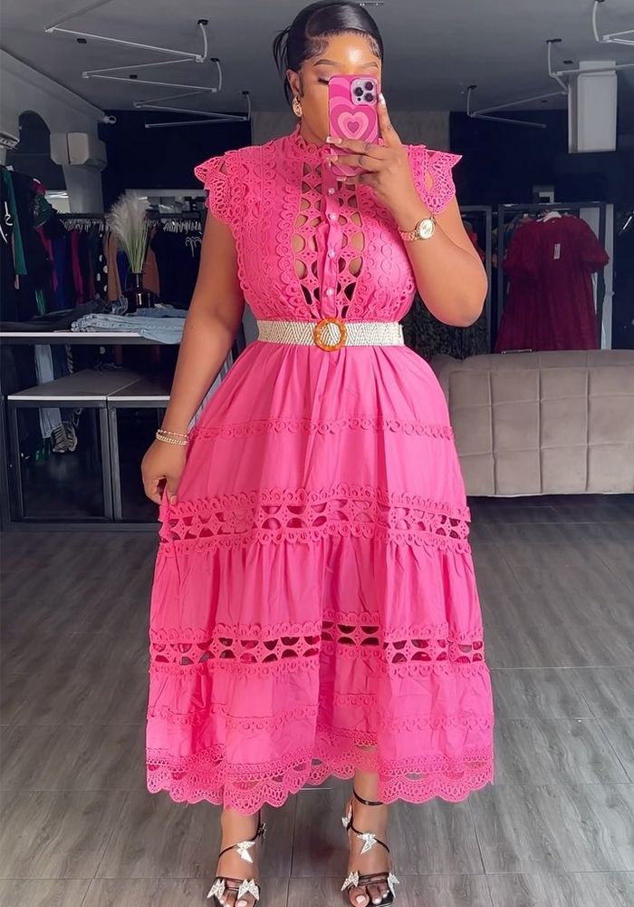 Robe sans manches en dentelle découpée vintage française élégante pour femmes