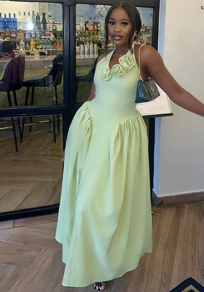 Robe Fleurie à Col Halter et Décolleté en V pour Femmes en Été