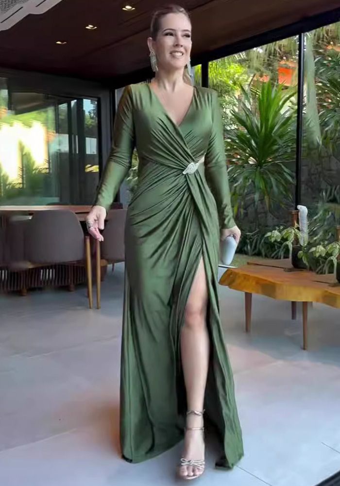 Robe longue slim à manches longues unie en V pour l'été