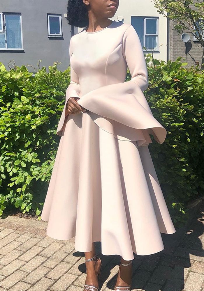 Robe Femme à Manches Évasées Unies