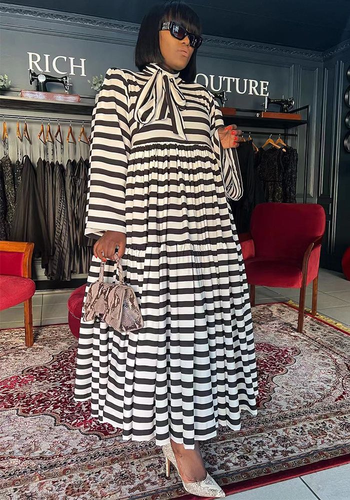 Robe Femme Imprimée Col Montant À Lacets