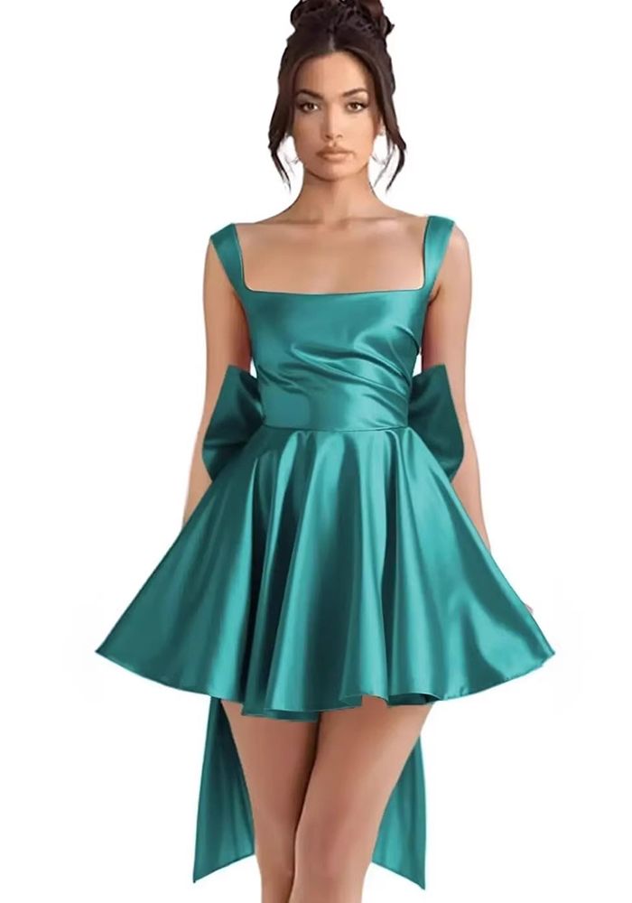 Robe Cocktail Mini à Bretelles en Satin pour Femme (Délai de traitement de 3 à 6 jours)