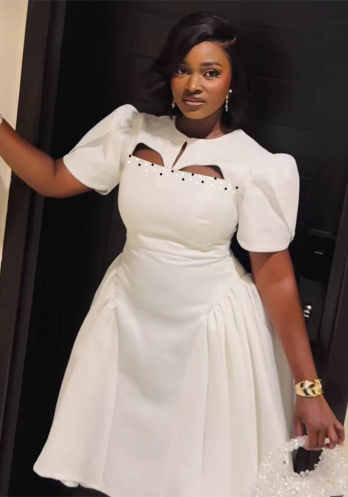 Robe Plissée à Manches Bouffantes en Perles pour Femmes