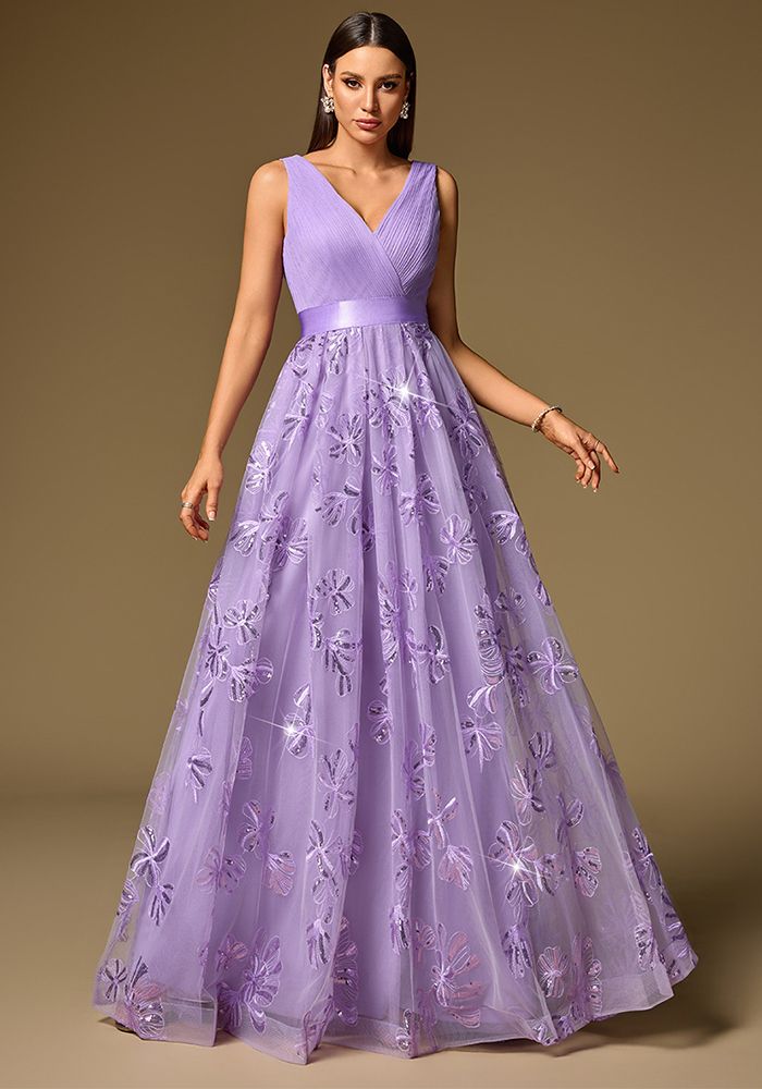 Robe de fête à manches courtes en V avec plis et broderies pour femmes
