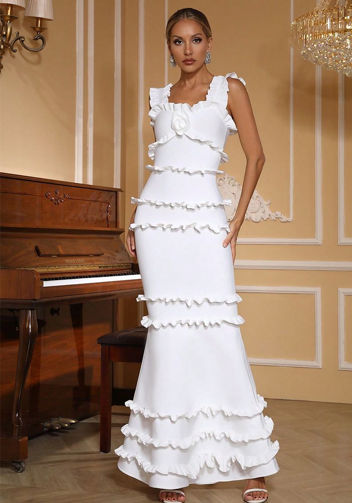 Robe de soirée à dos nu à volants pour femmes avec décolleté carré en bandage
