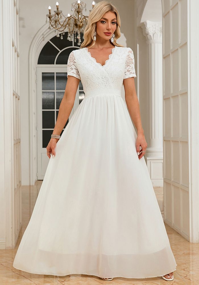 Robe de soirée à manches courtes pour femmes avec décolleté en V