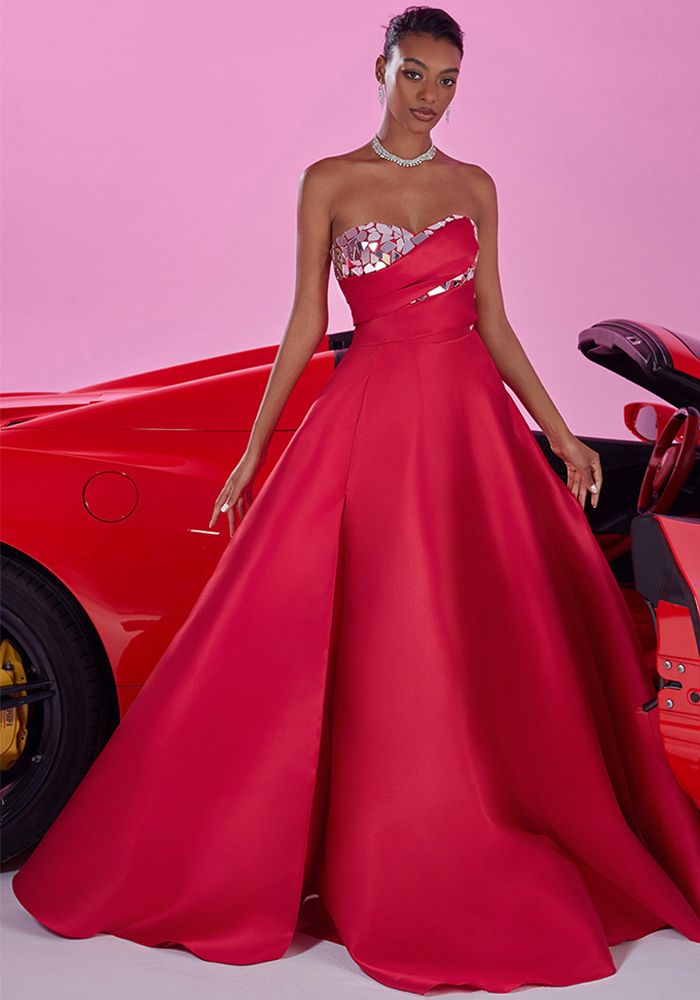 Robe de demoiselle d'honneur formelle de soirée rouge élégante à dos nu sans bretelles pour femmes