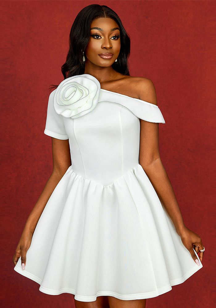 Robe de Mariée A-Ligne à Une Épaule de Couleur Unie
