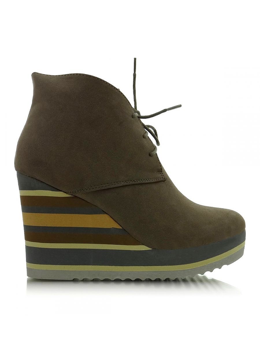  Buskin boots model 20512 Heppin 