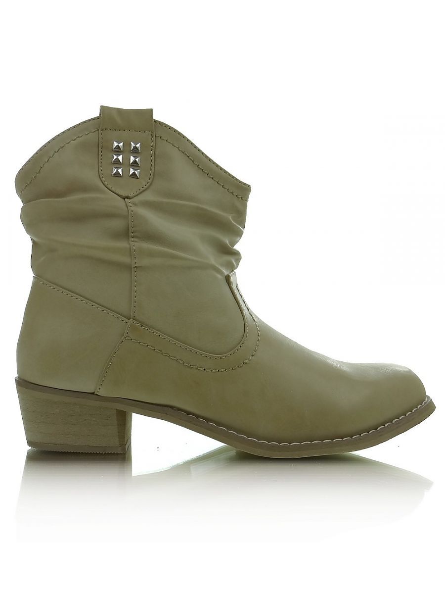  Boots model 20610 Heppin 